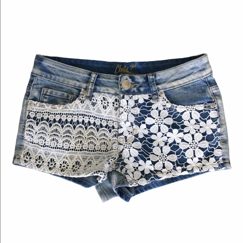 Junior’s Chiqle S Small 3 - 5 Destroyed Denim Jeans Shorts Crochet Navy Blue New - Picture 3 of 7